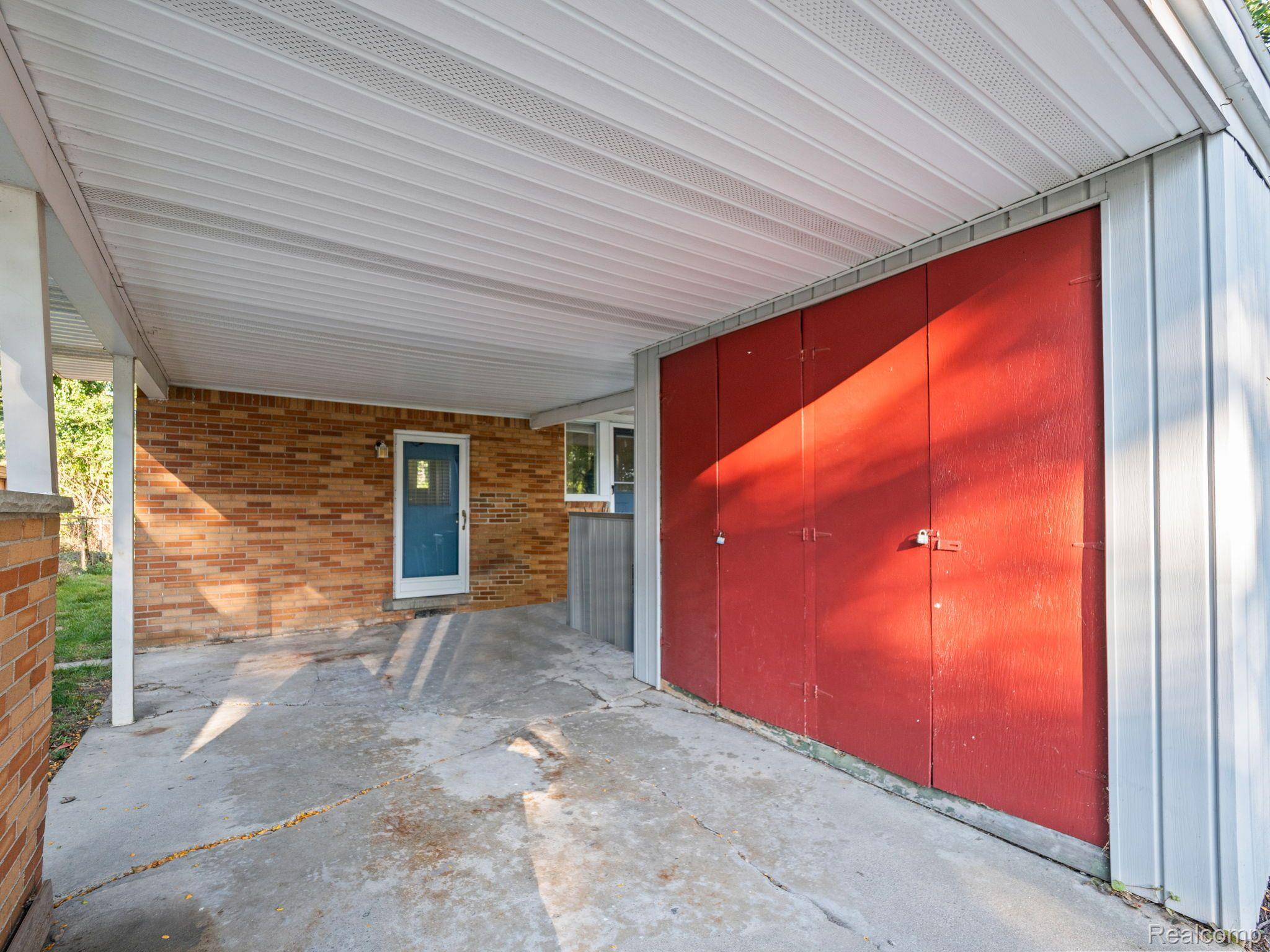 881 BROOKLAWN Drive