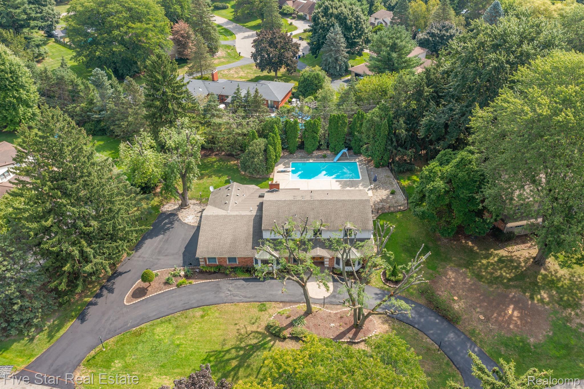 7301 MOHANSIC Drive
