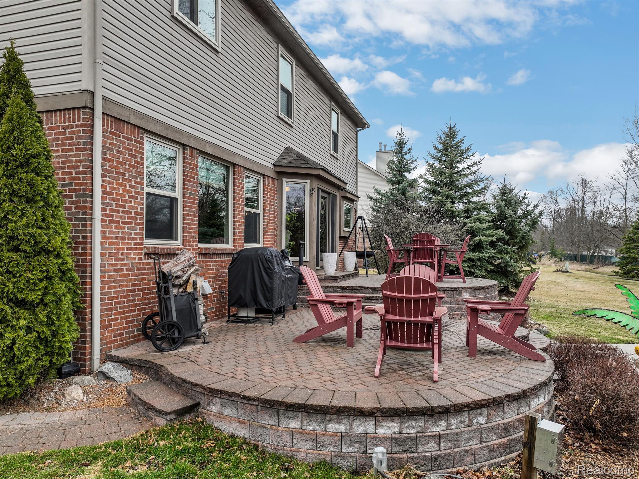 23505 KIRBY Drive