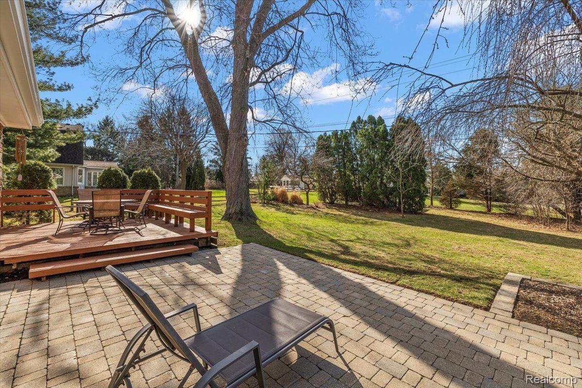 762 KENSINGTON Lane