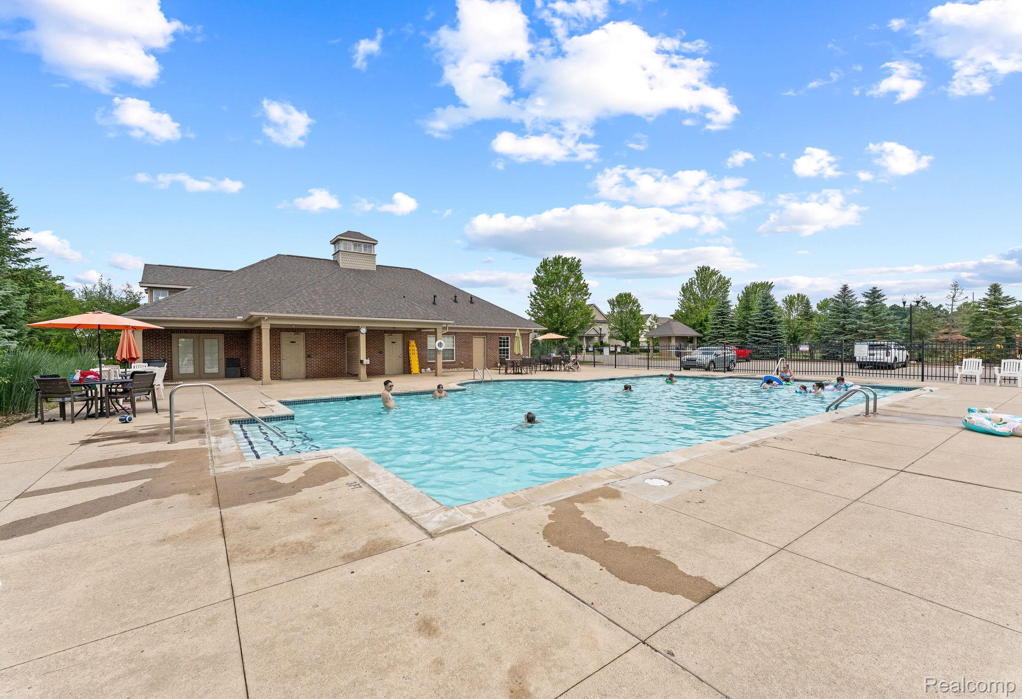 4074 Peach Tree Lane