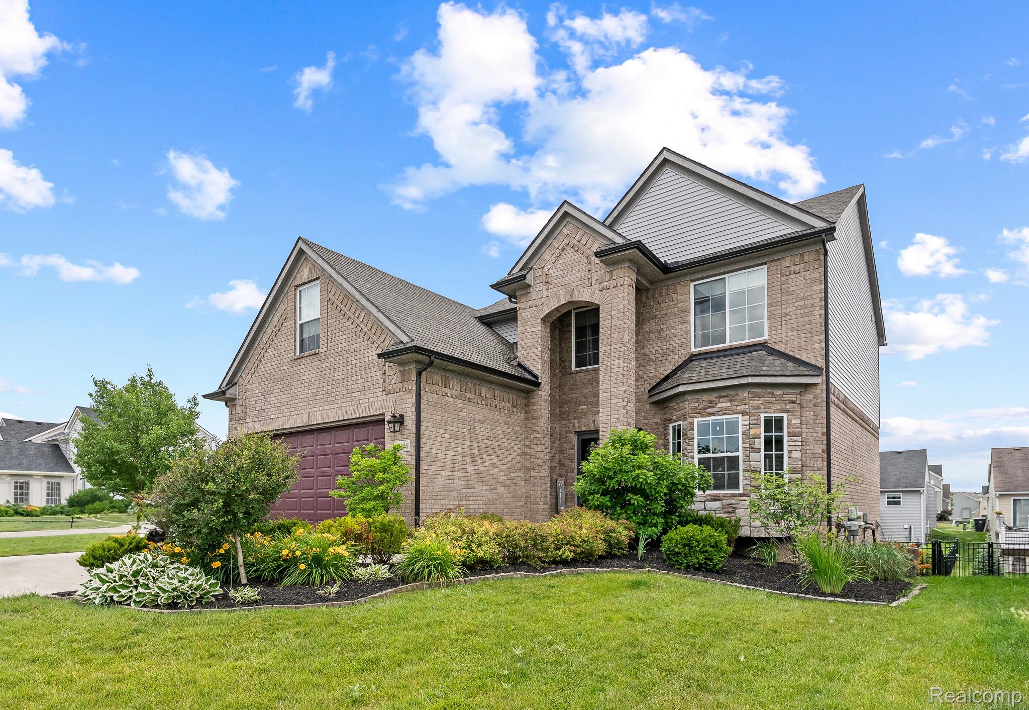4074 Peach Tree Lane