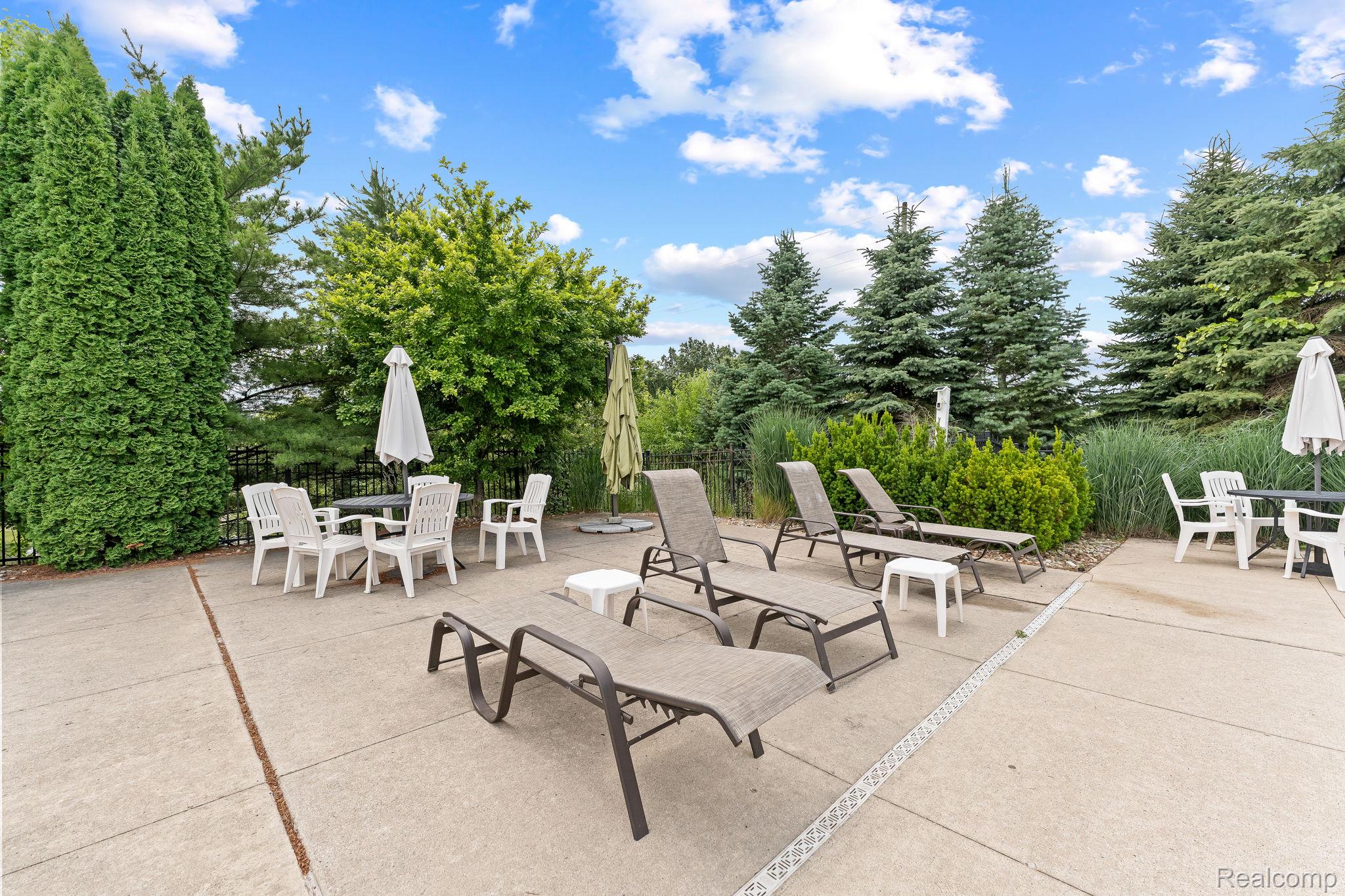 4074 Peach Tree Lane