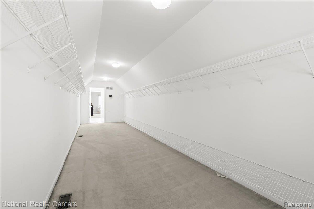 45822 Bristol Circle