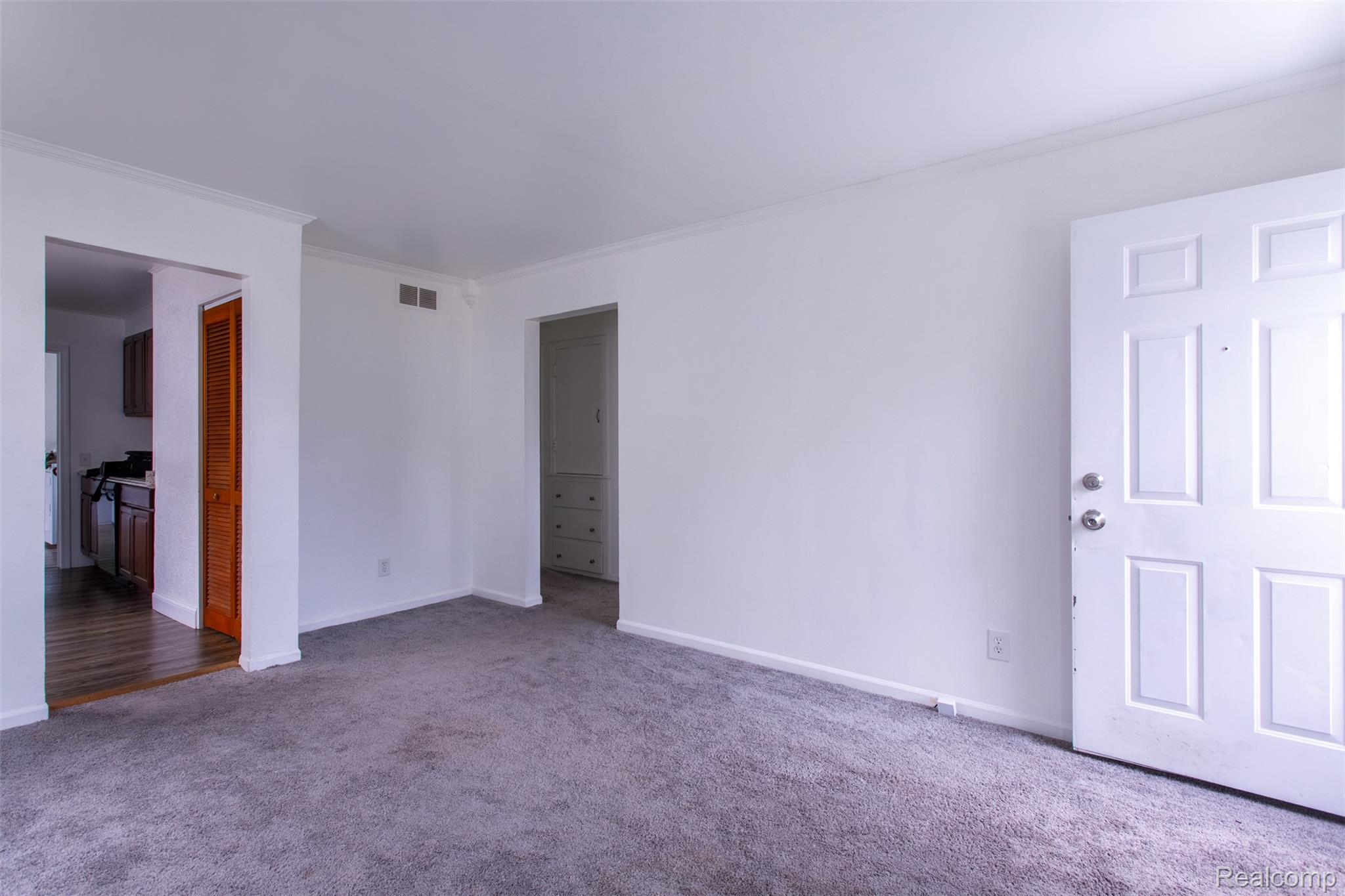 27700 Dartmouth Street