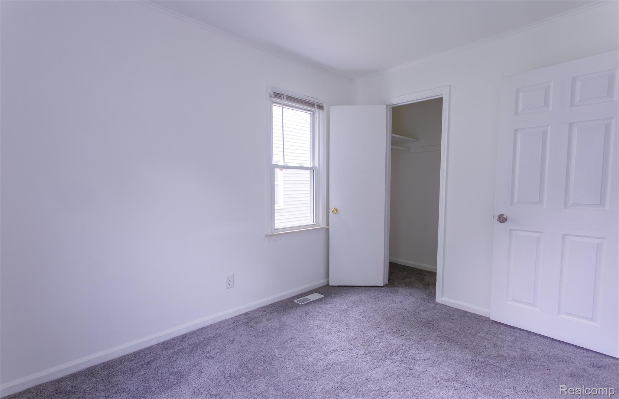 27700 Dartmouth Street