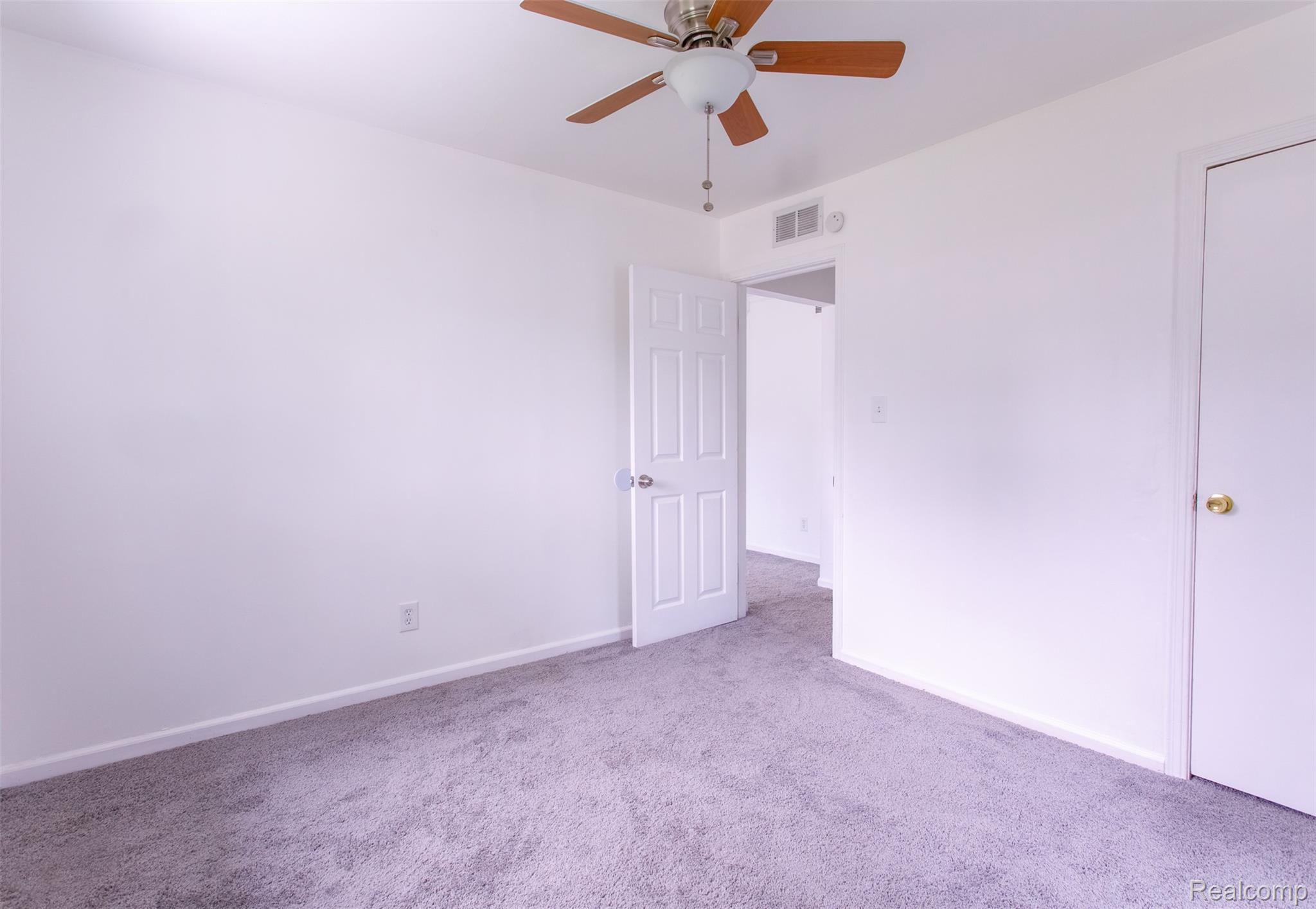 27700 Dartmouth Street