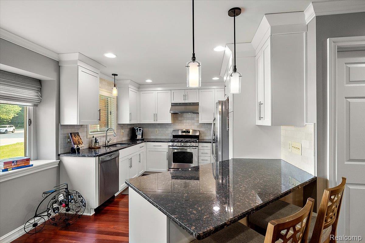 430 Eckford Drive