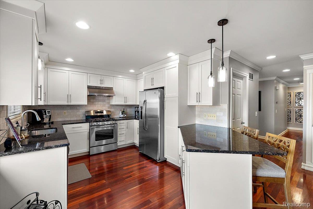 430 Eckford Drive