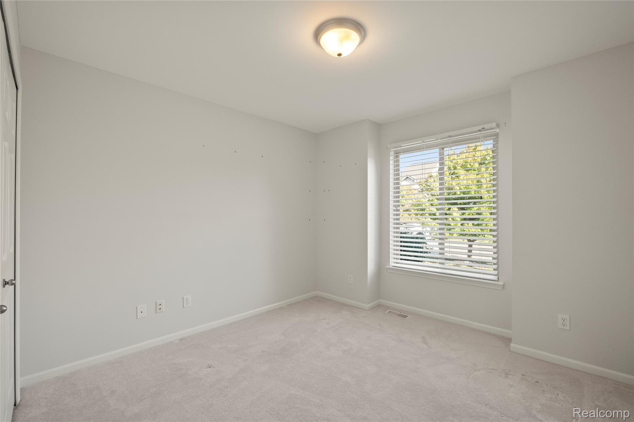 3834 Heavenly Lane