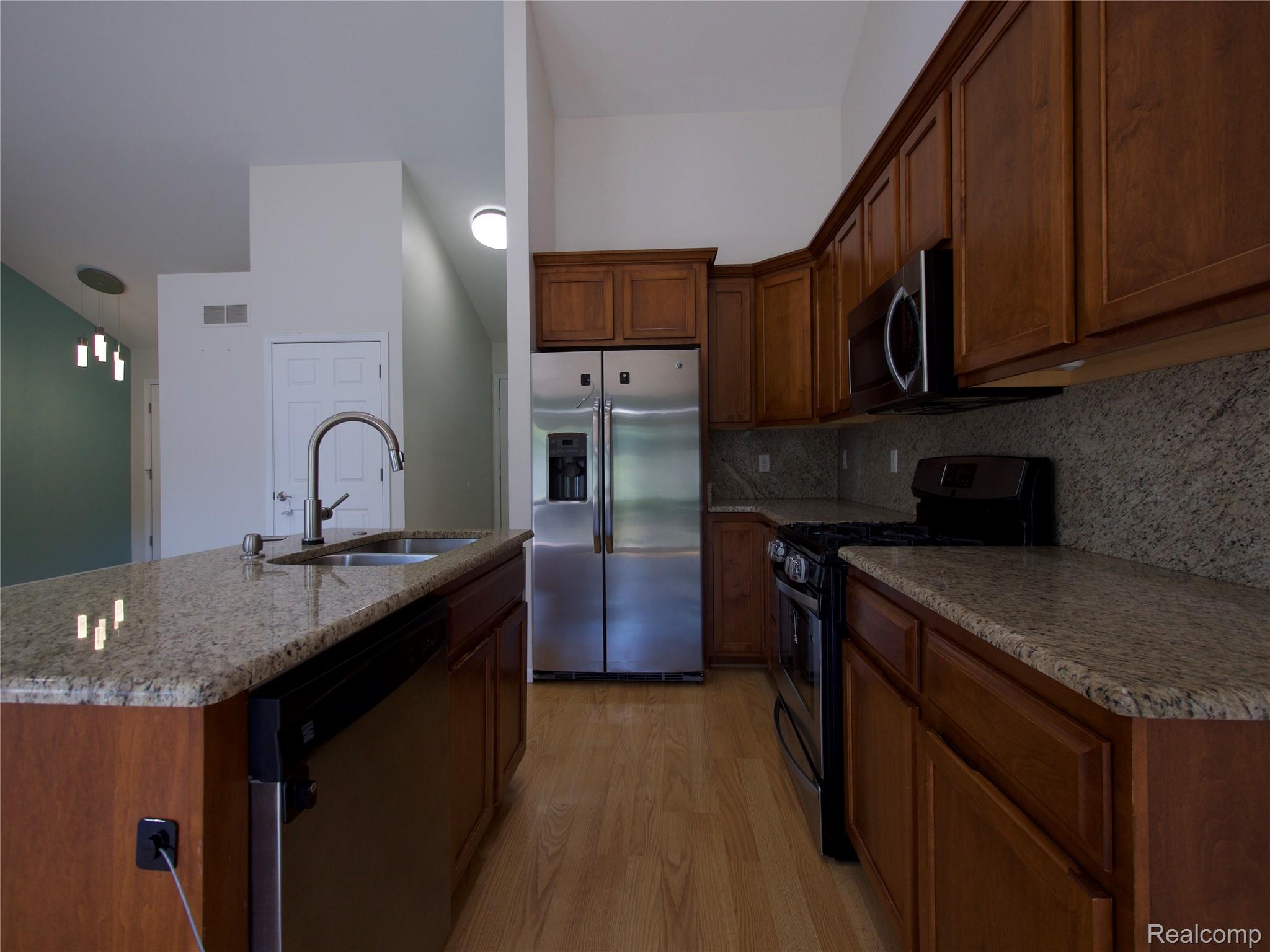 3834 Heavenly Lane
