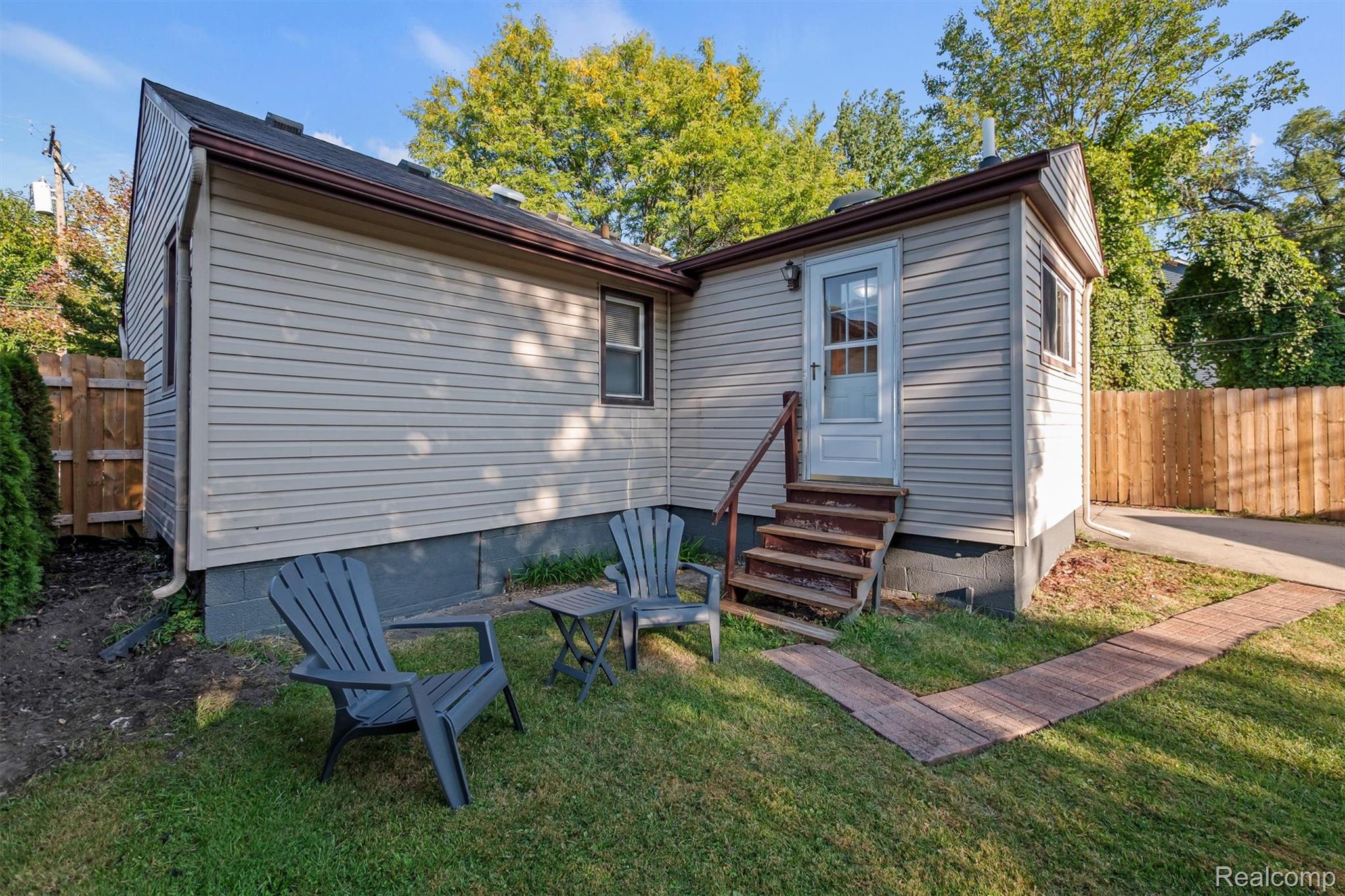 400 Josephine Avenue