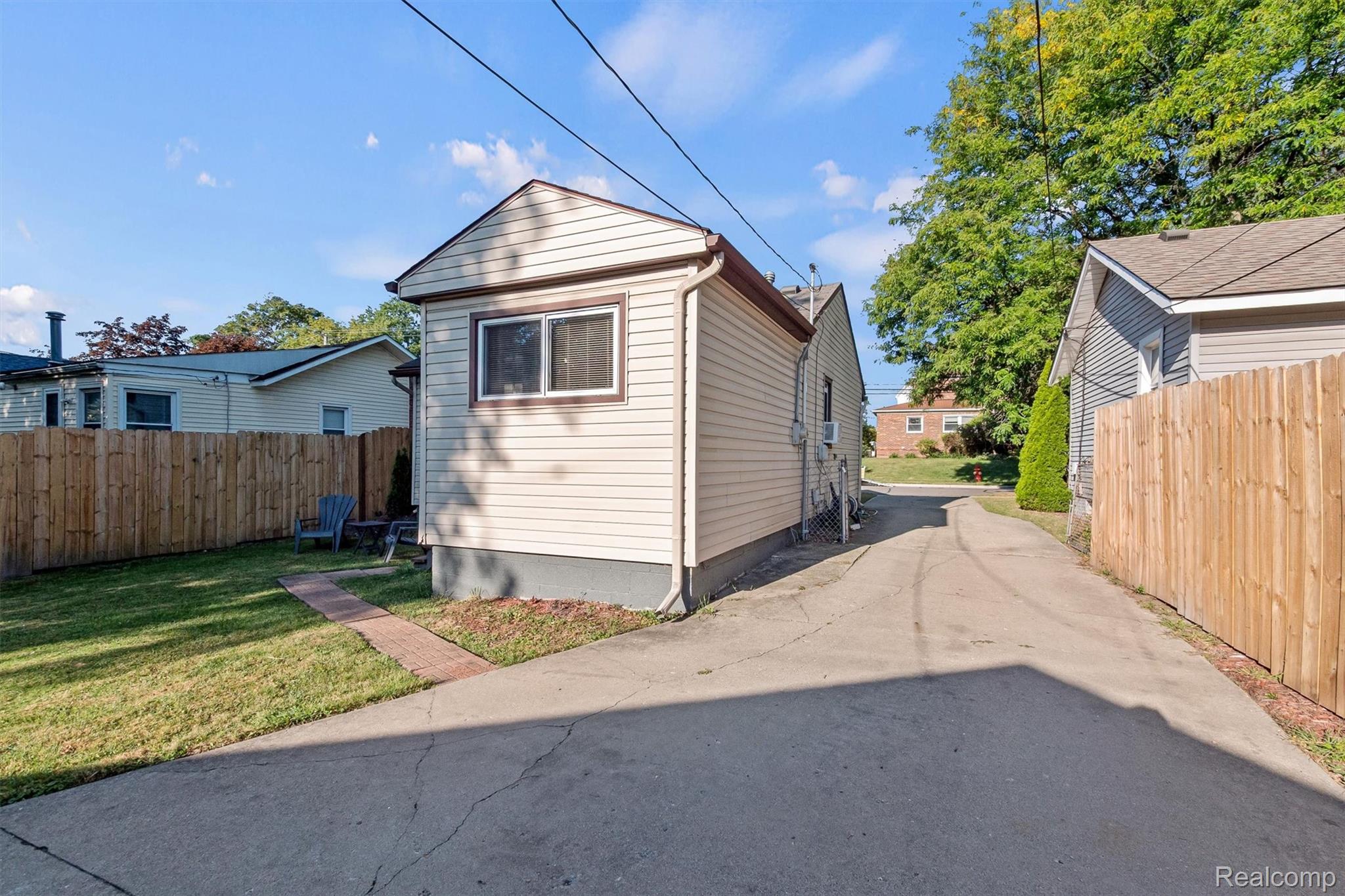 400 Josephine Avenue