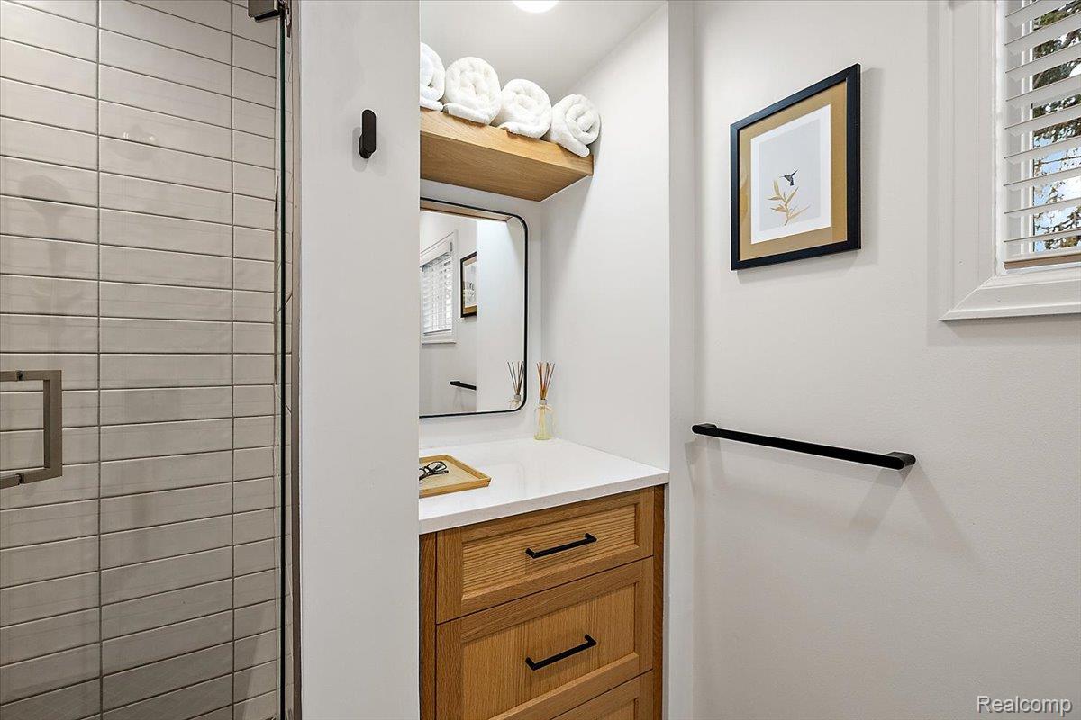 1077 N Old Woodward Avenue