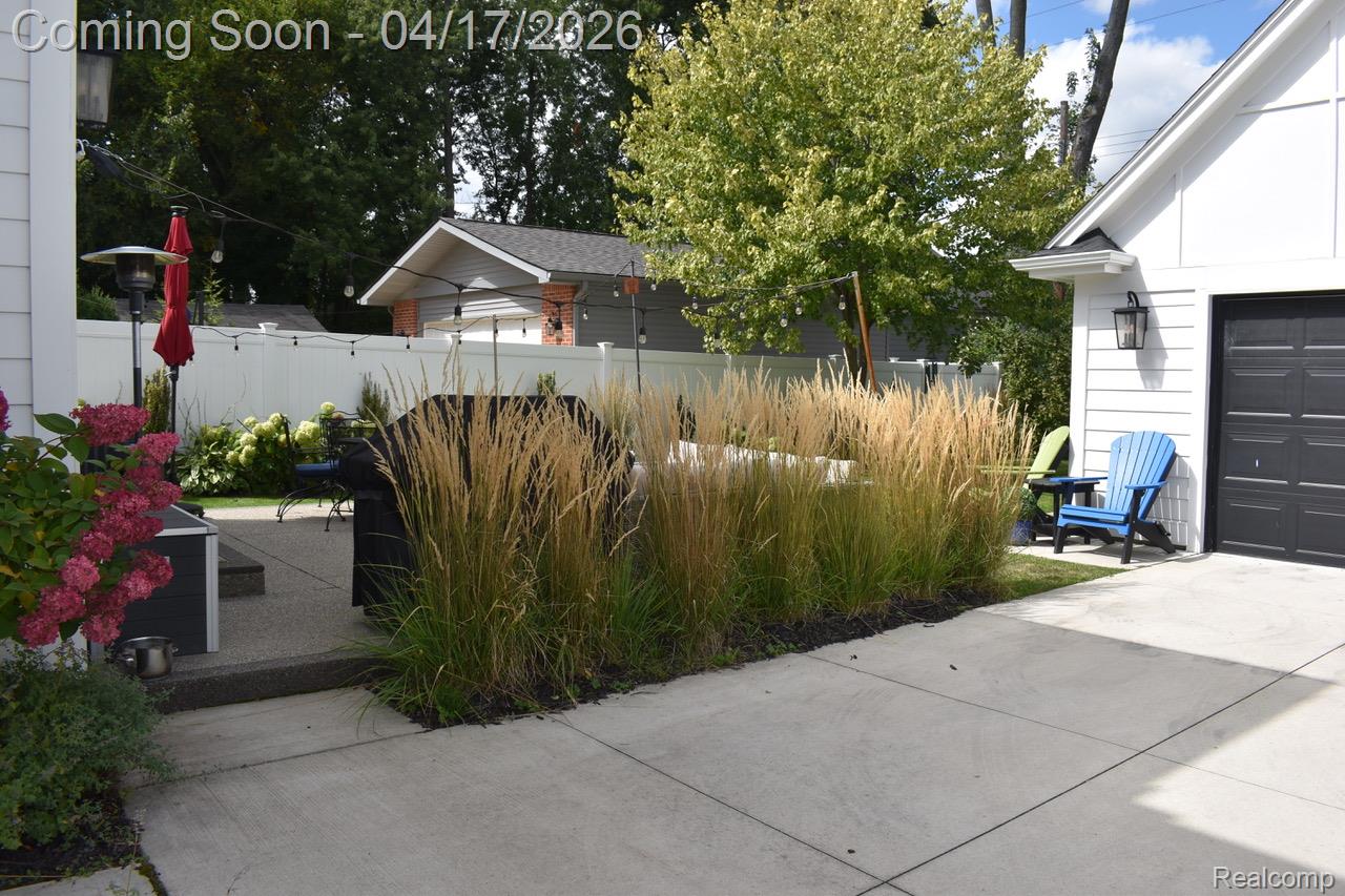 2135 Manchester Road