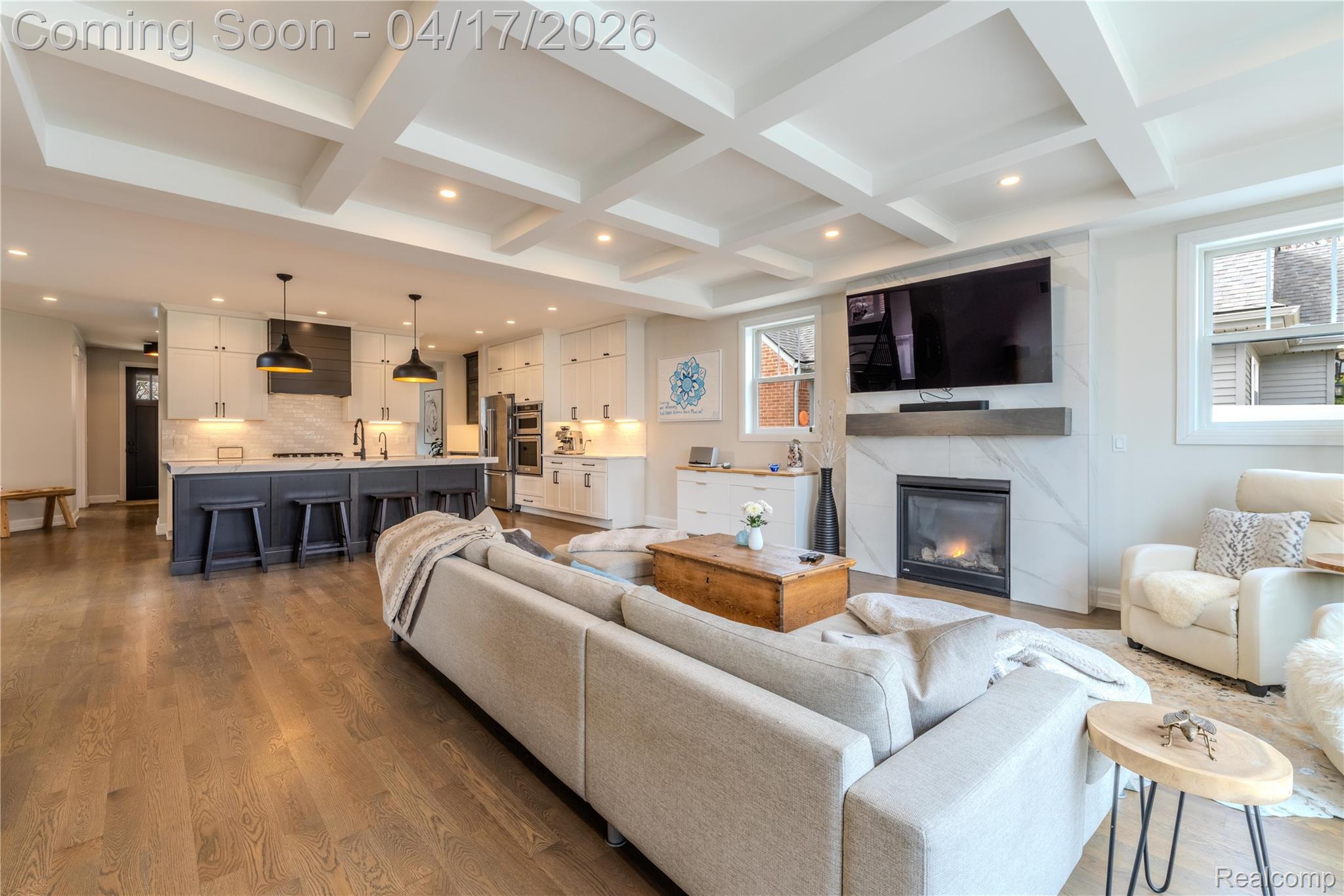 2135 Manchester Road