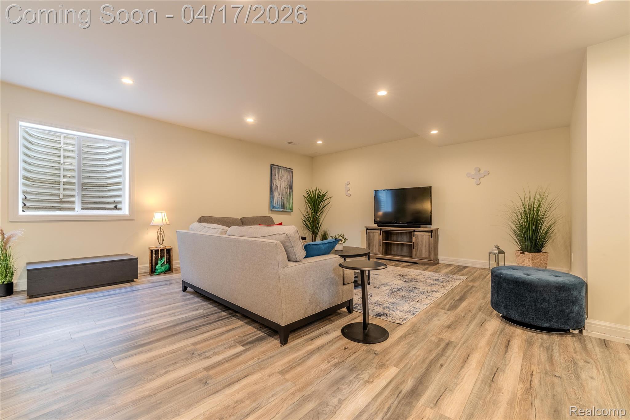 2135 Manchester Road