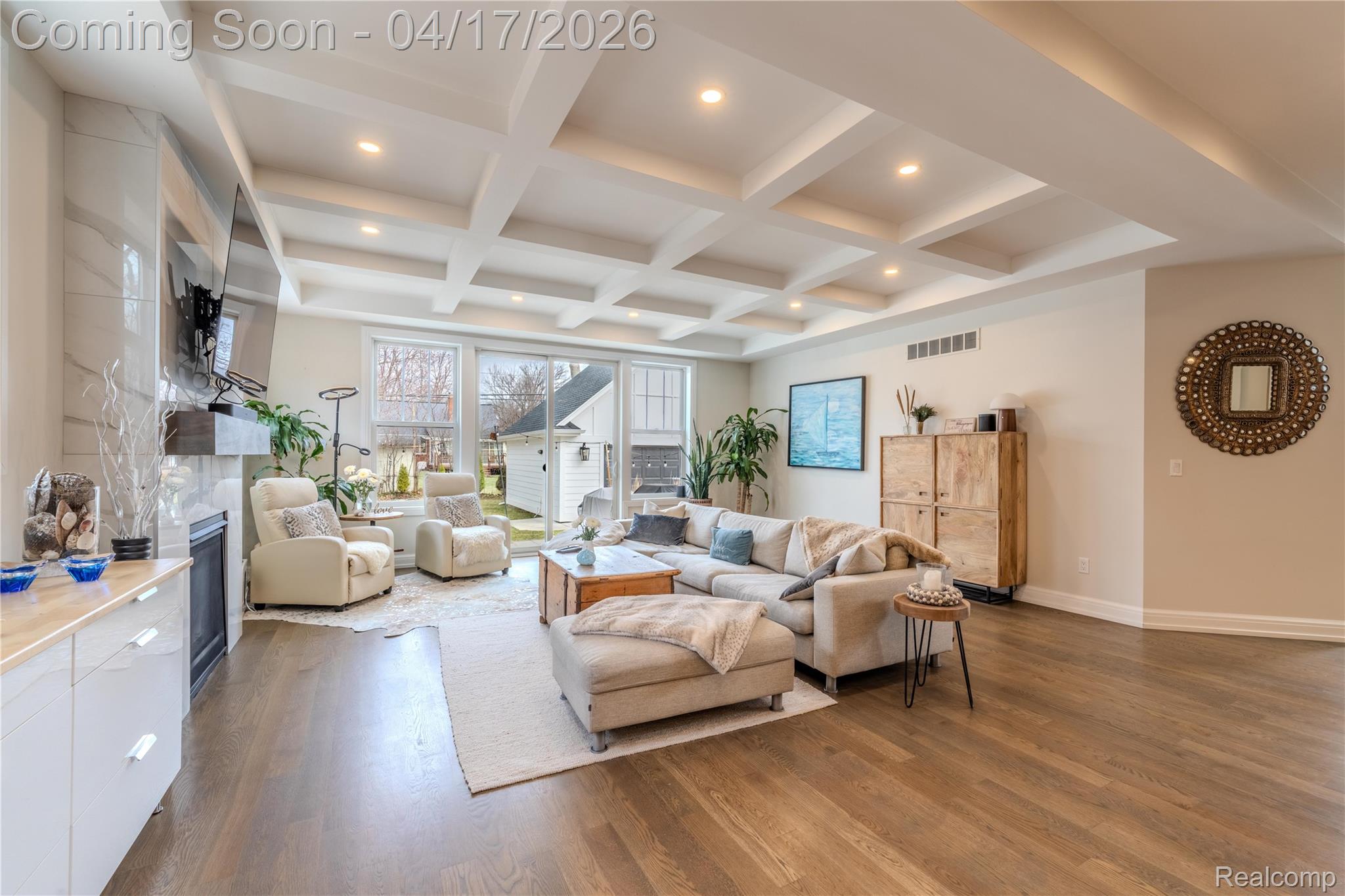 2135 Manchester Road