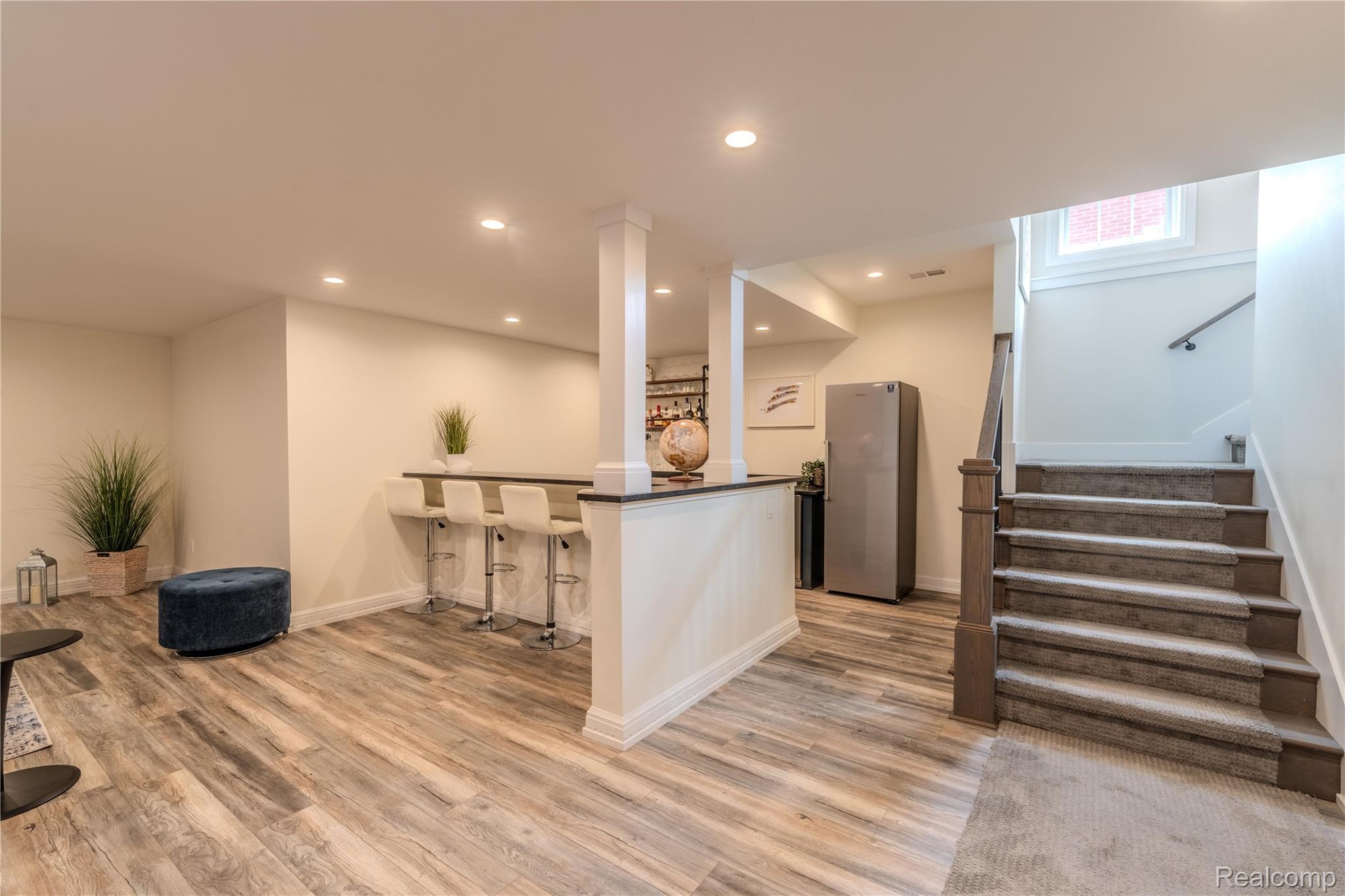 2135 Manchester Road