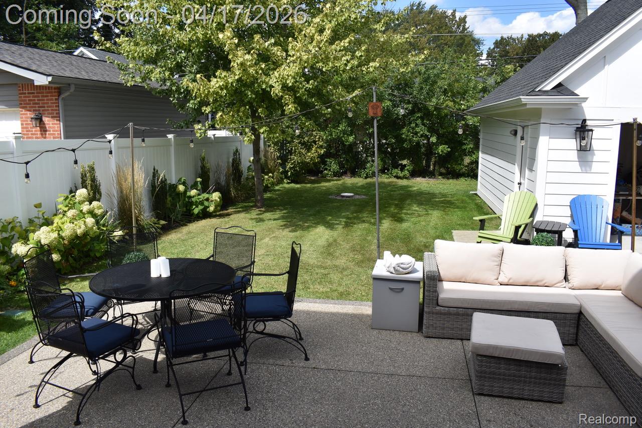 2135 Manchester Road