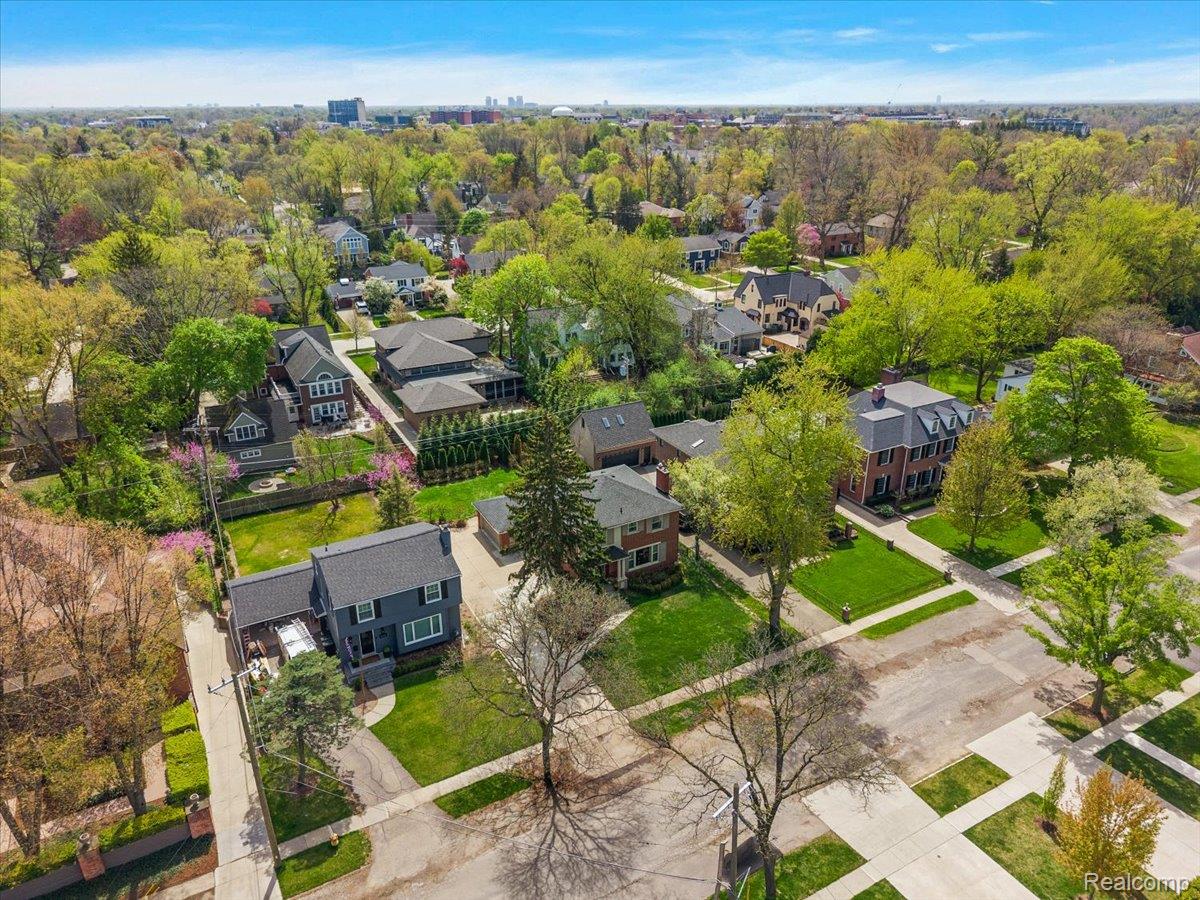 1004 Wimbleton Drive
