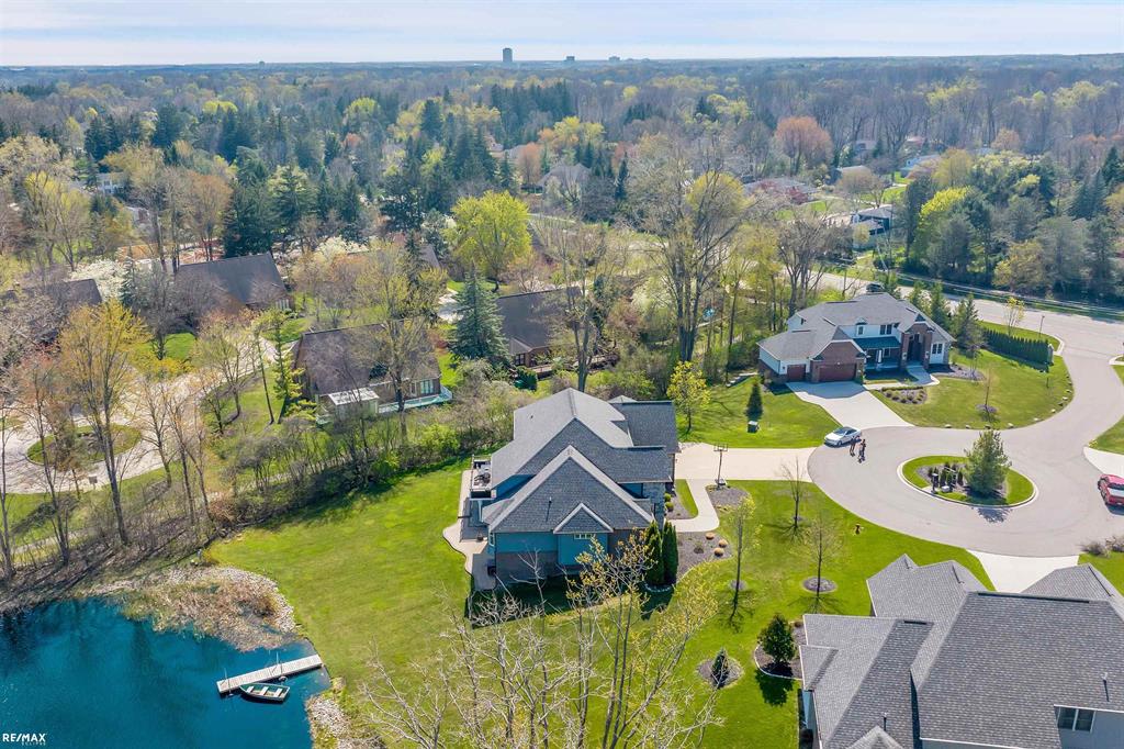 32815 Crimson Crossing