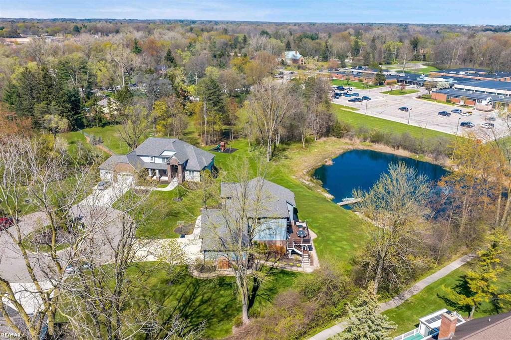 32815 Crimson Crossing