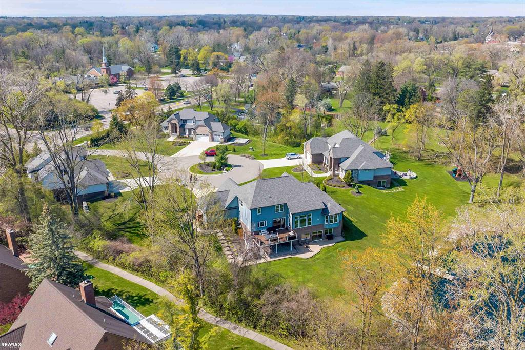 32815 Crimson Crossing