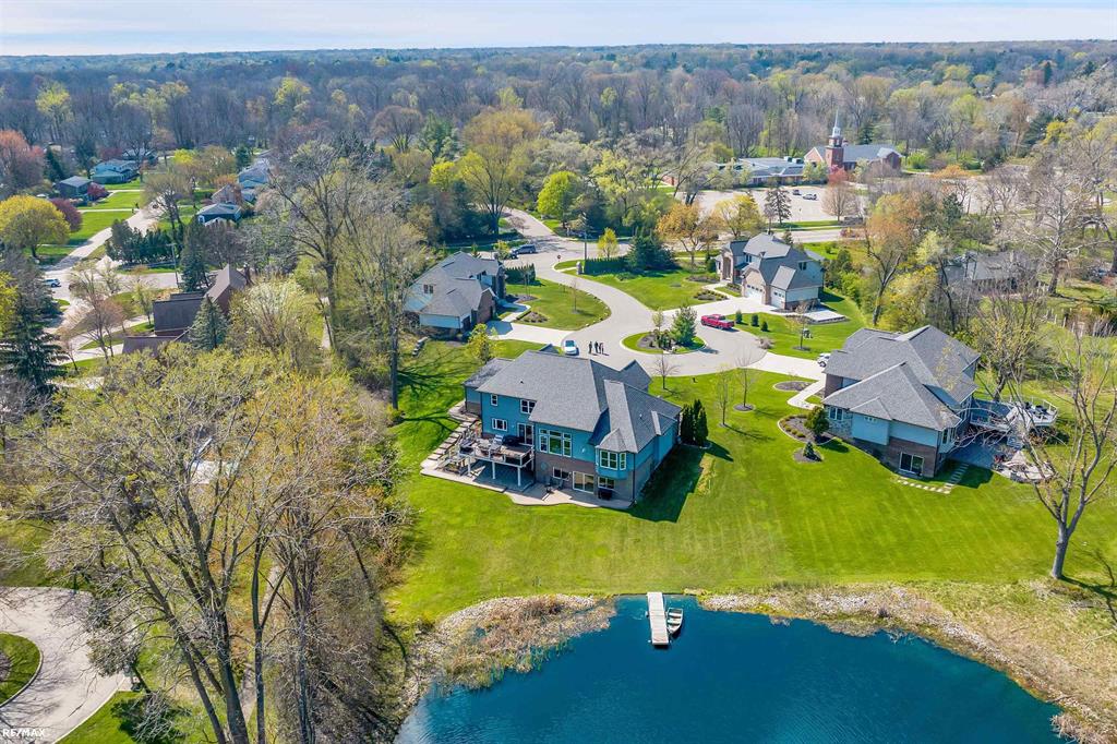 32815 Crimson Crossing