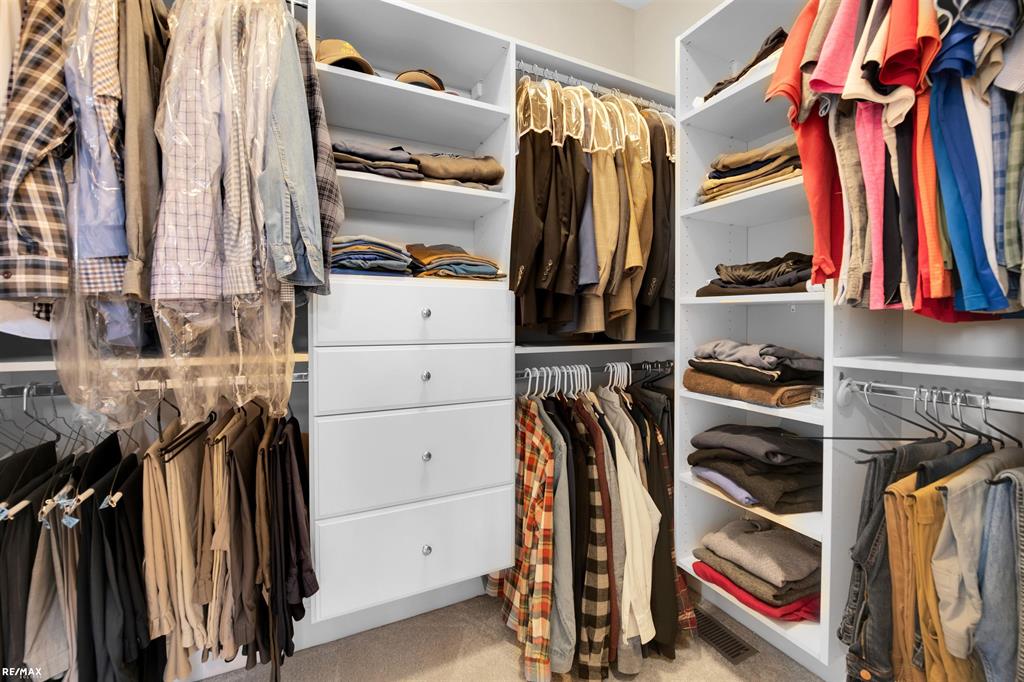 32815 Crimson Crossing