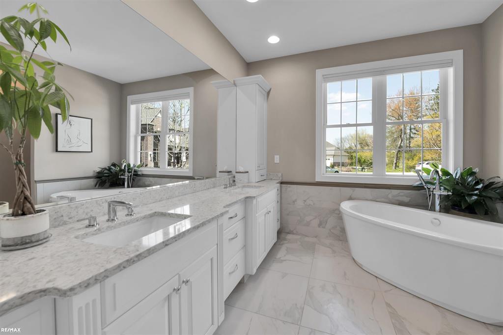 32815 Crimson Crossing