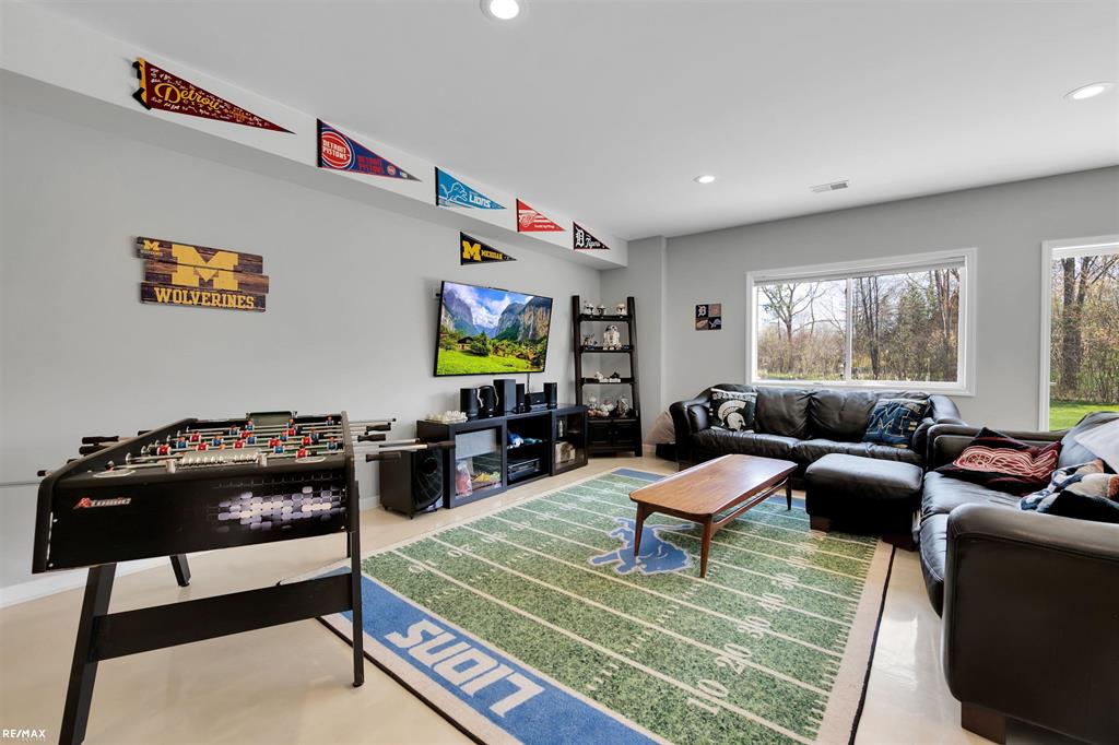 32815 Crimson Crossing