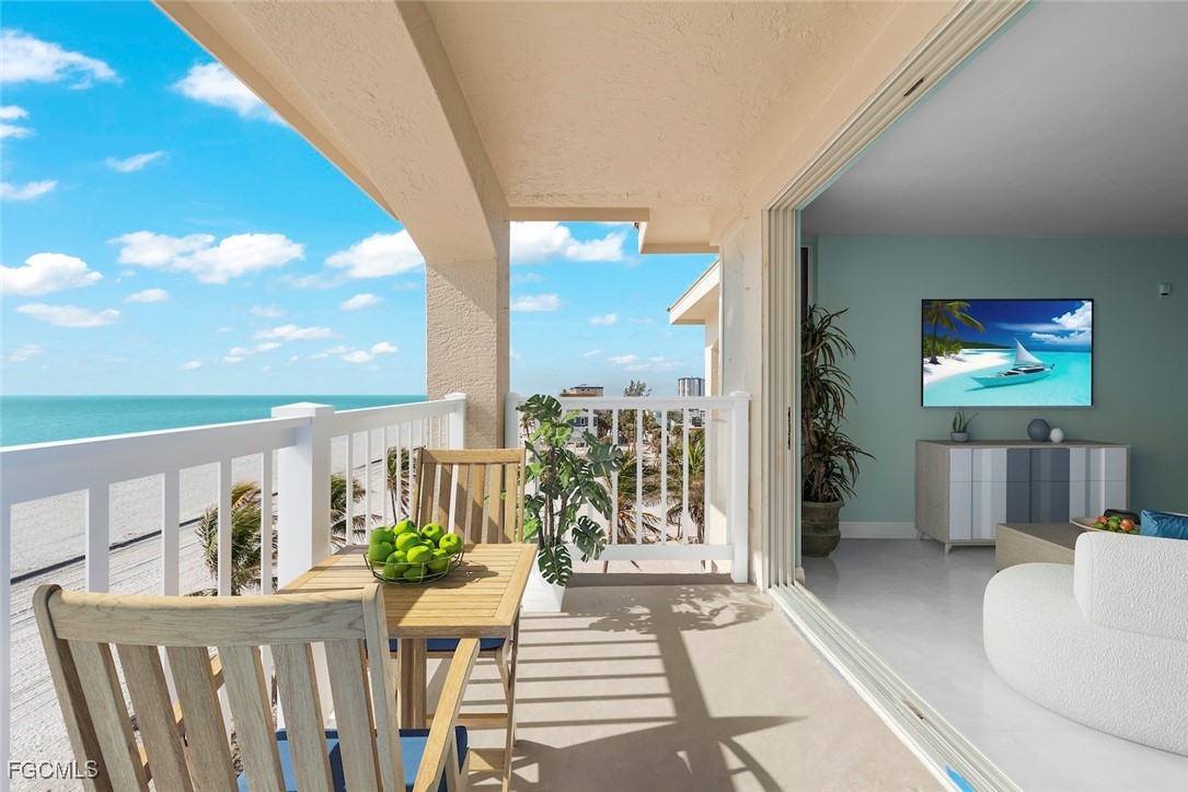 5480 Estero BLVD 401