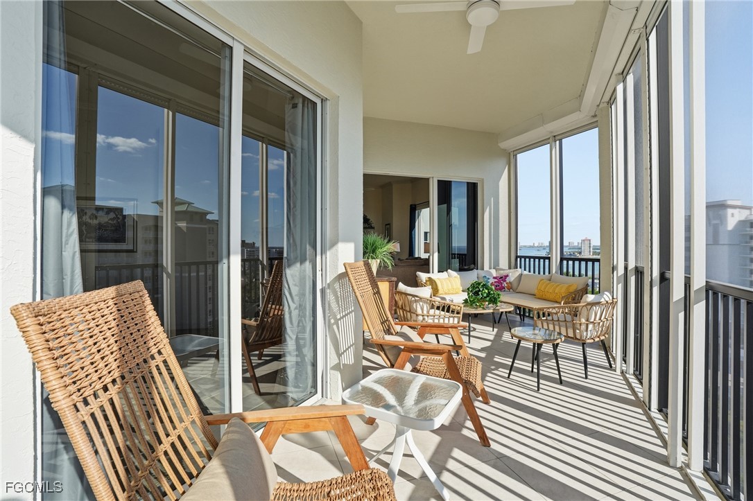 4183 Bay Beach LN 3P1