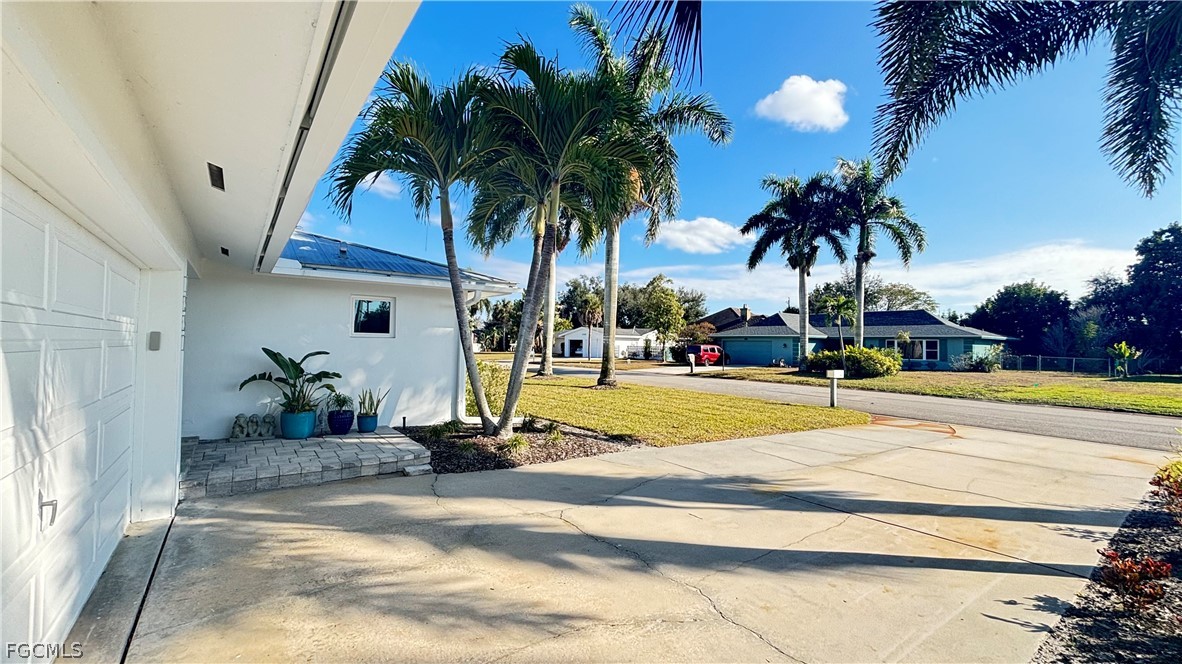 1357 Kingswood CT