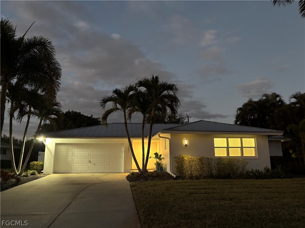 1357 Kingswood CT