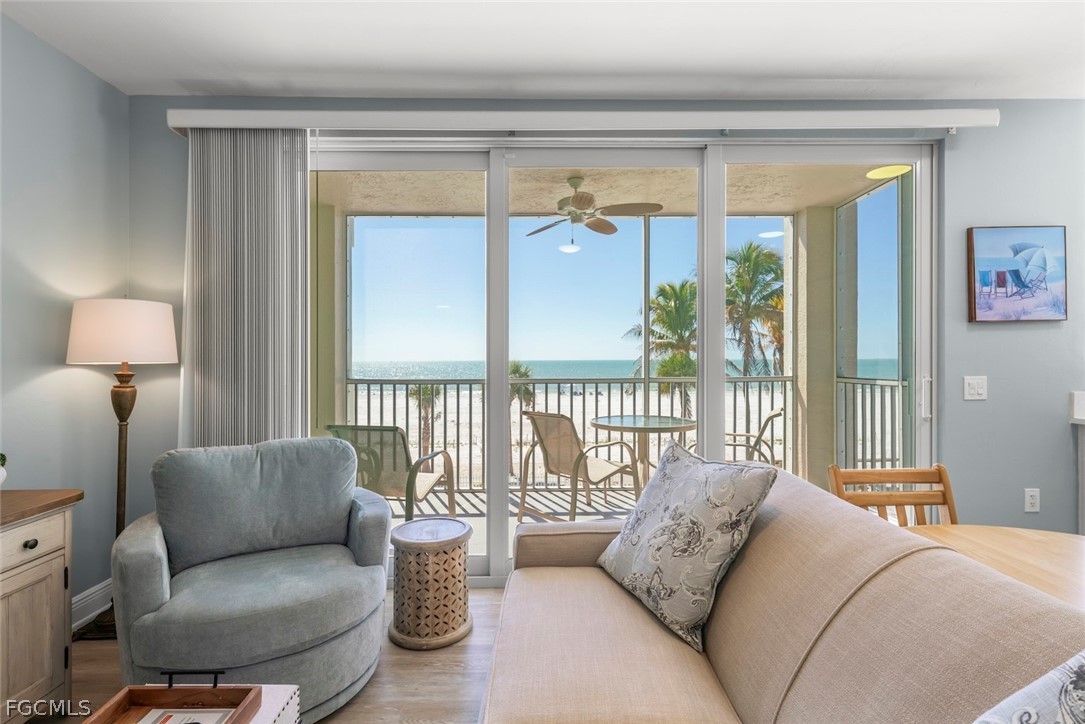 5480 Estero BLVD 103