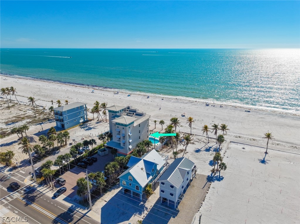 5480 Estero BLVD 103