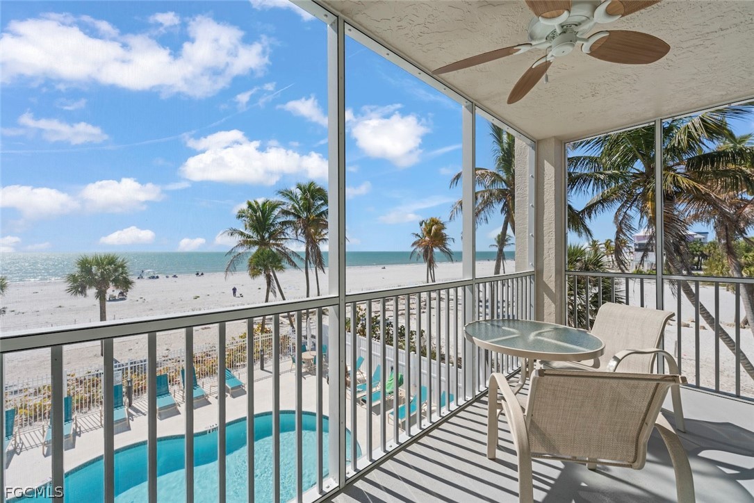5480 Estero BLVD 103
