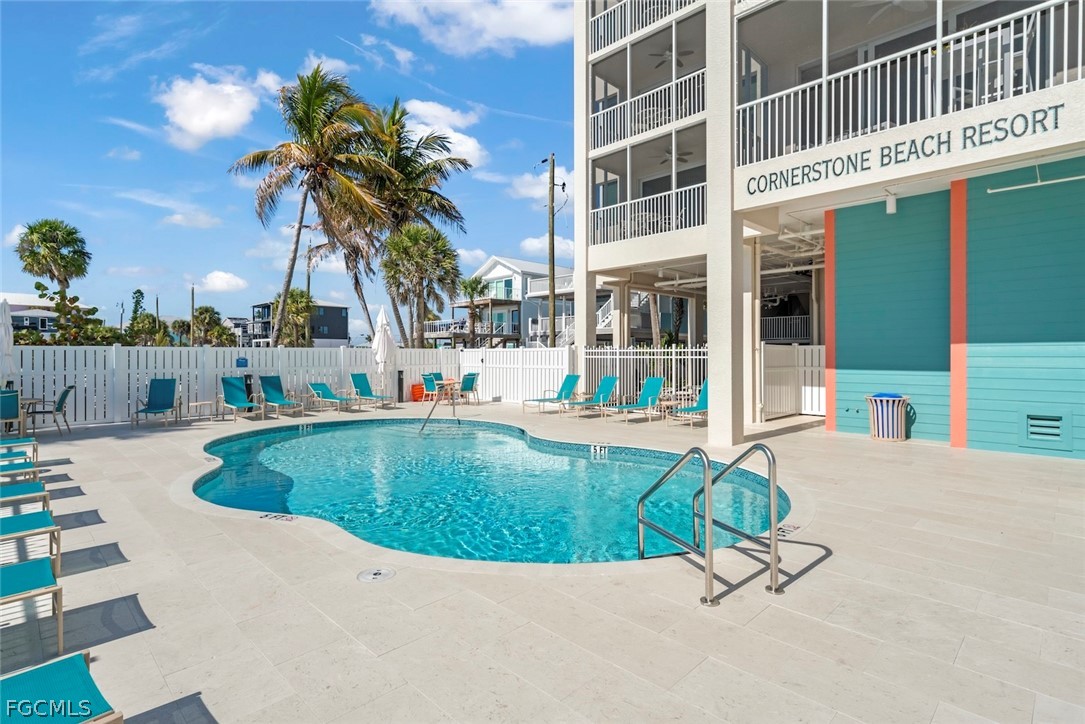 5480 Estero BLVD 103