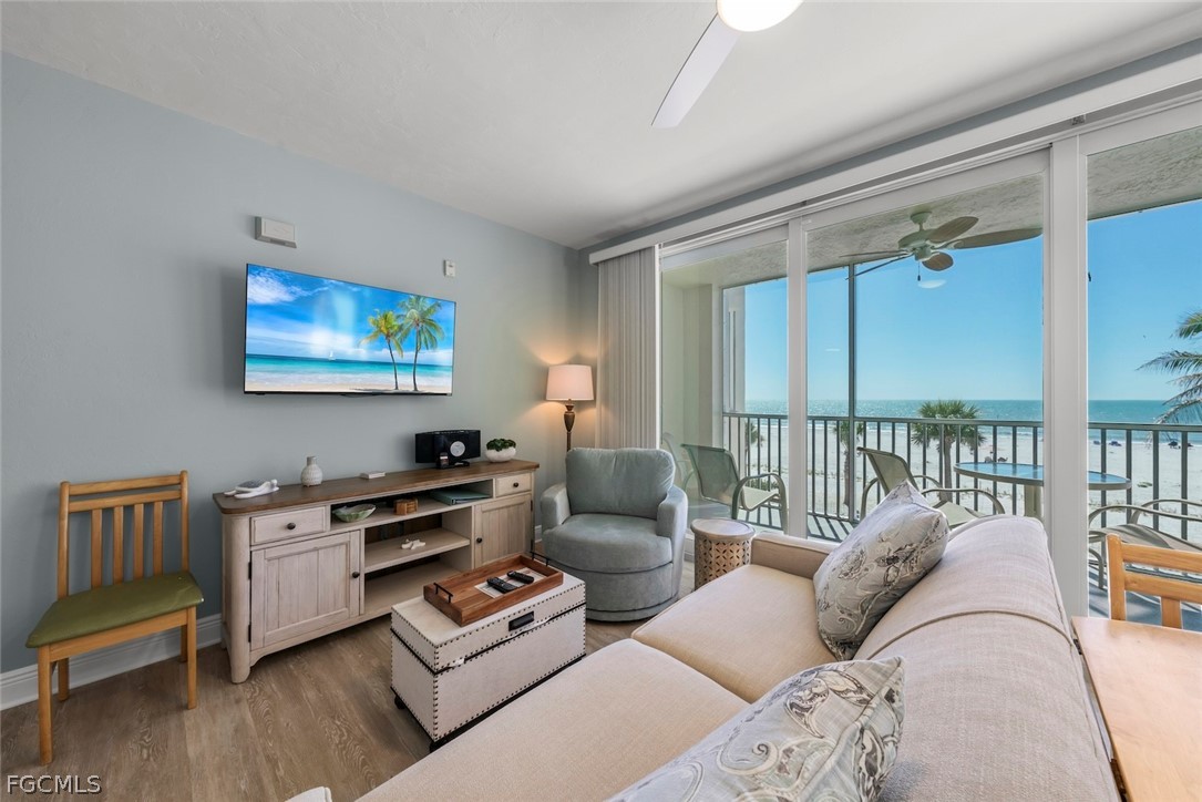 5480 Estero BLVD 103