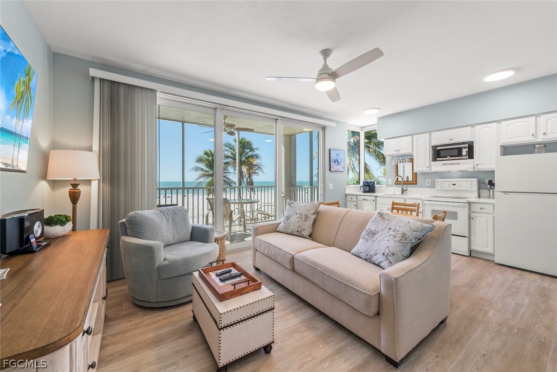 5480 Estero BLVD 103