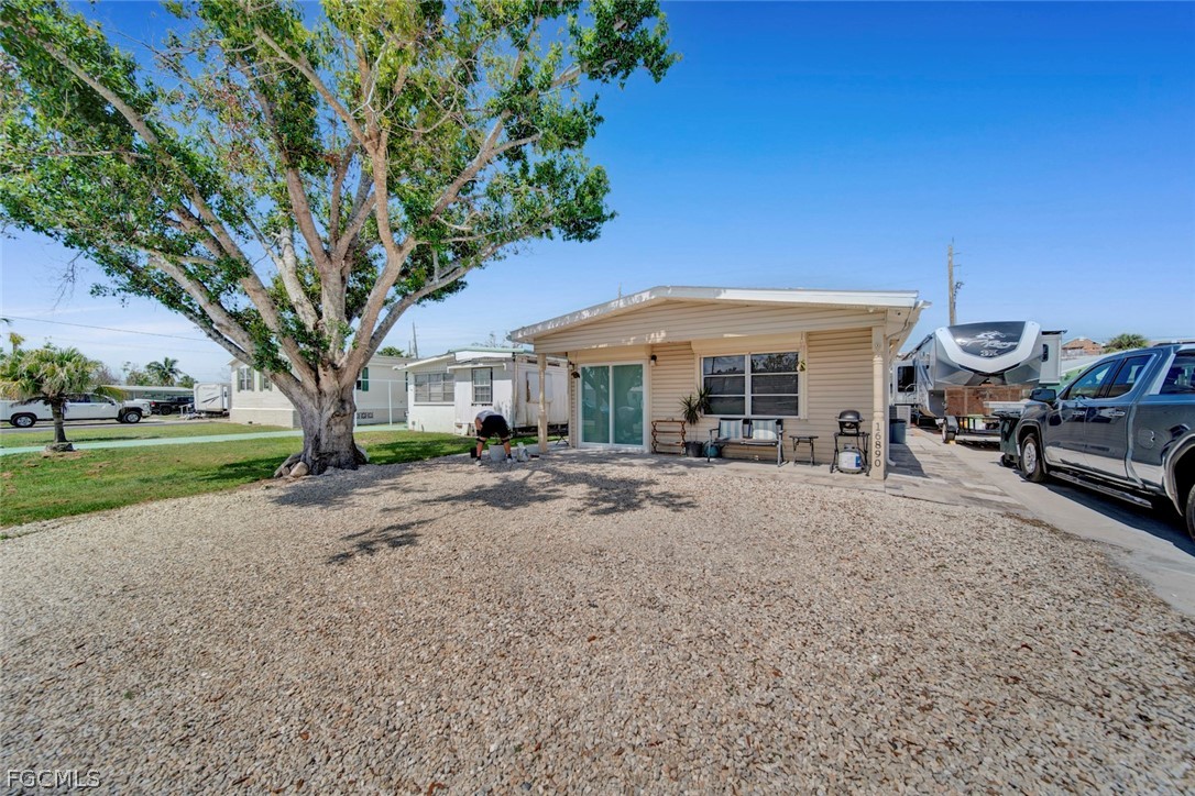 16890 Banyon DR