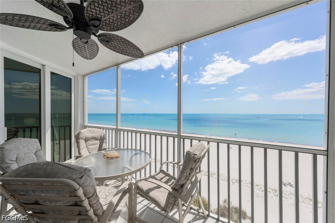 250 Estero BLVD 602