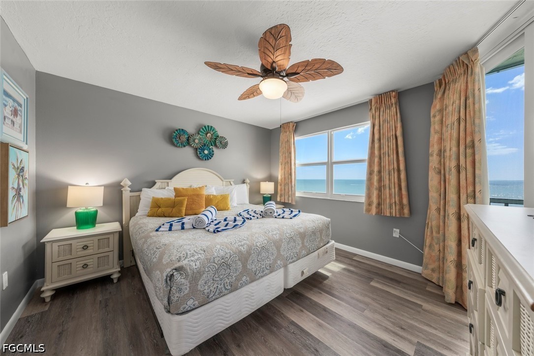 250 Estero BLVD 602