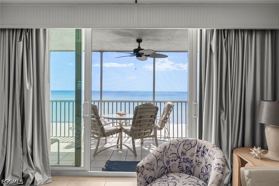 250 Estero BLVD 602