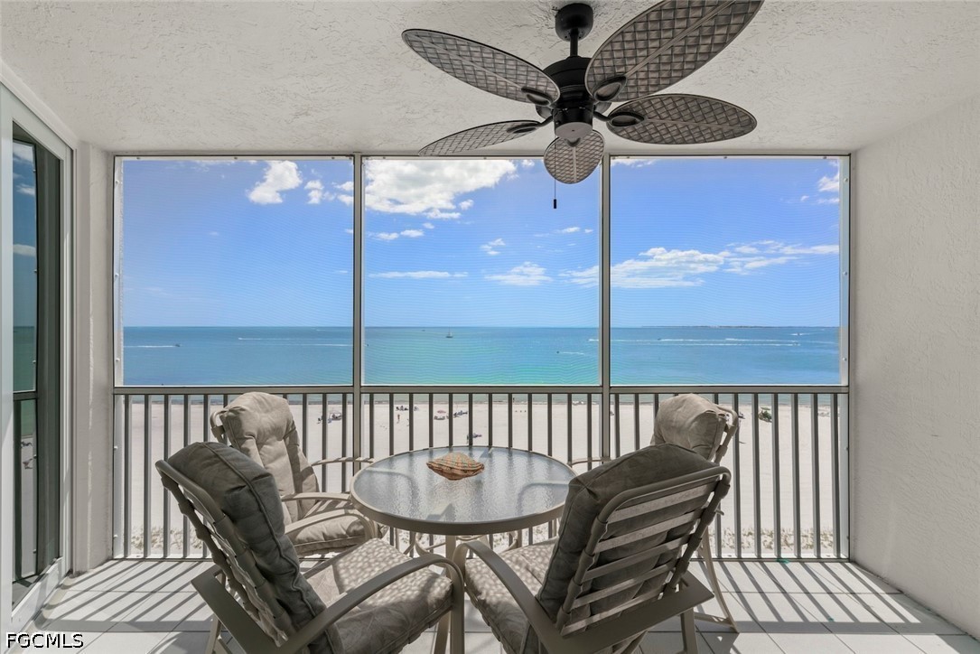250 Estero BLVD 602