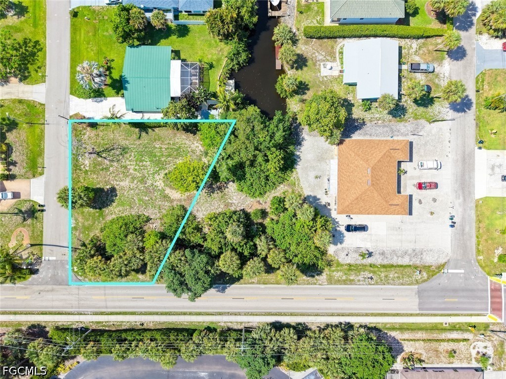 27312 Buccaneer DR