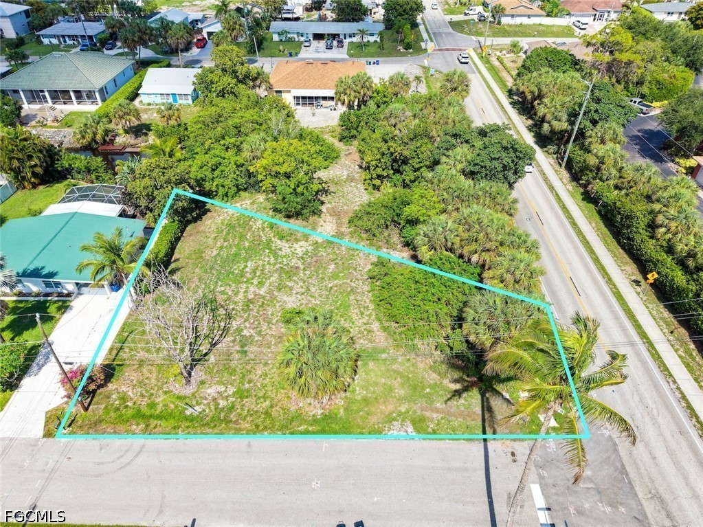 27312 Buccaneer DR
