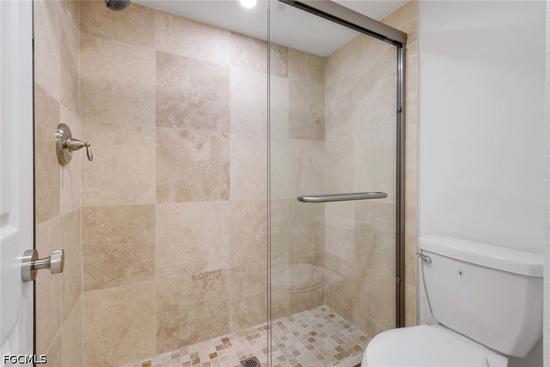 538 Estero BLVD 304